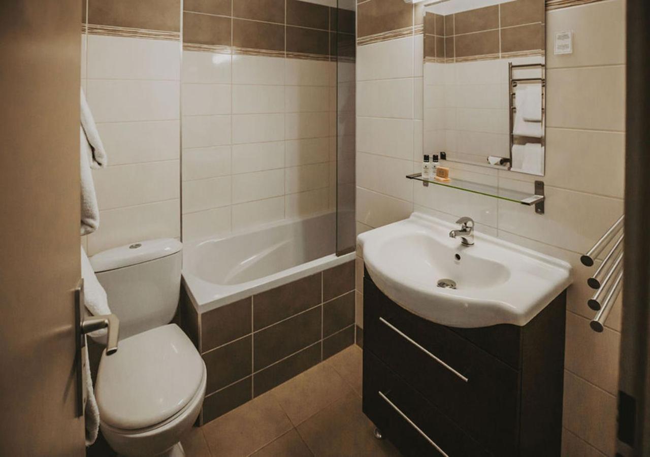 Hotel Les Grangettes メリベル 部屋 写真