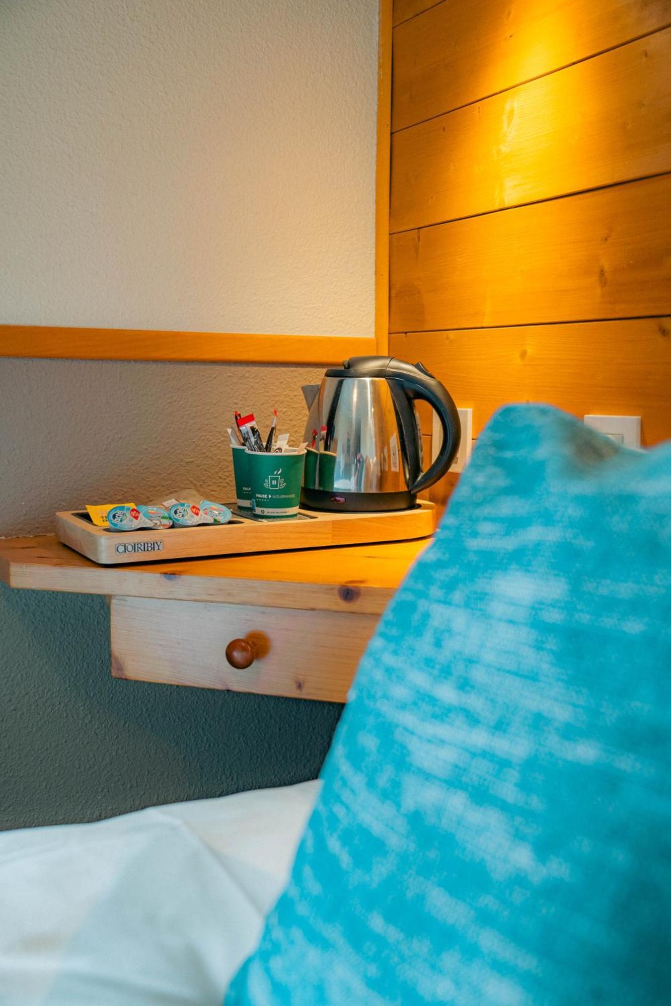 Hotel Les Grangettes メリベル エクステリア 写真